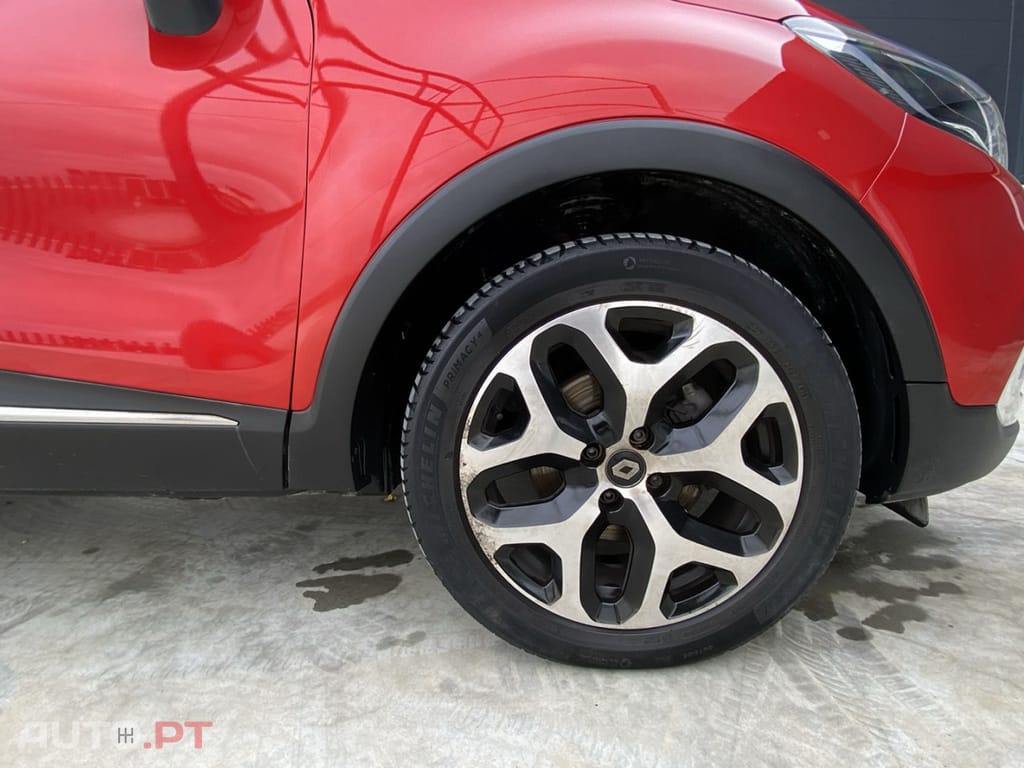 Renault Captur 1.2 TCe Exclusive EDC