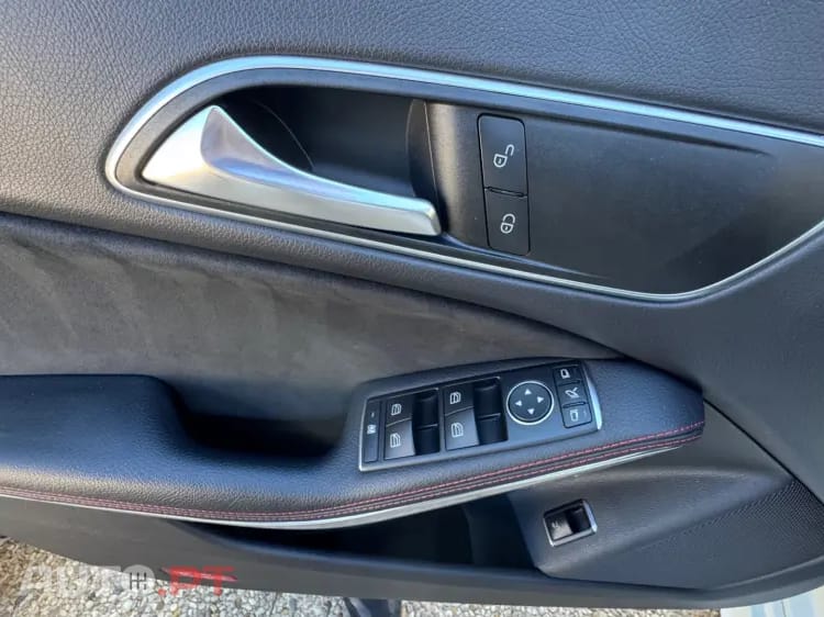 Mercedes-Benz CLA 220 (CDI) d 7G-DCT AMG Line