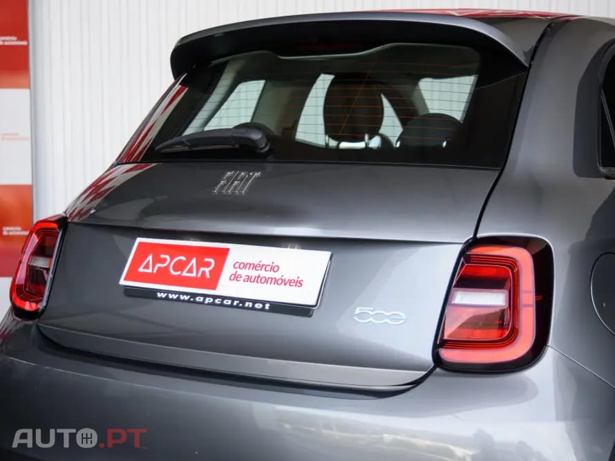 Fiat 500e 42 kWh Icon