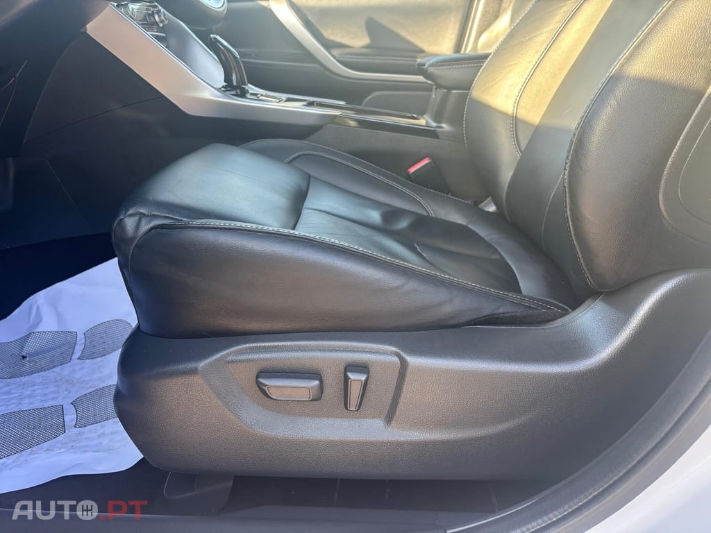 Mitsubishi Eclipse Cross 2.4 PHEV Black Edition
