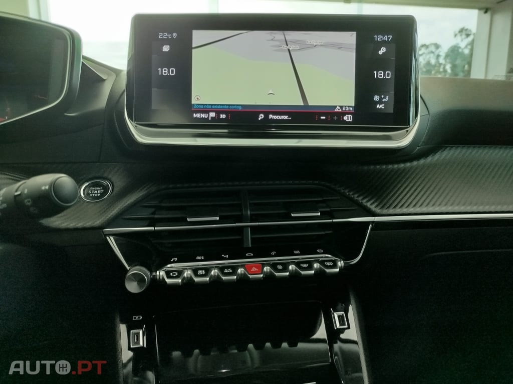 Peugeot 2008 1.5 BlueHDi Allure Pack