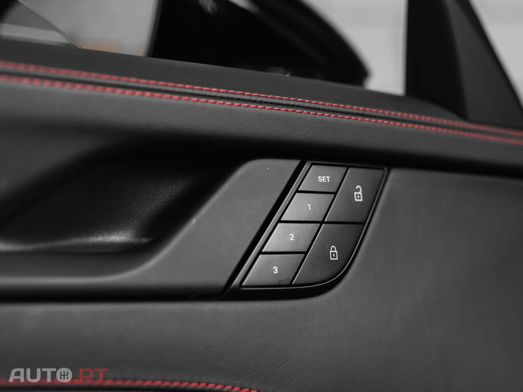 Porsche 992 Carrera 4 GTS PDK