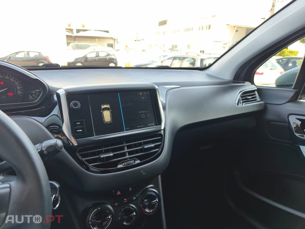 Peugeot 208 1.5 BlueHDi Active