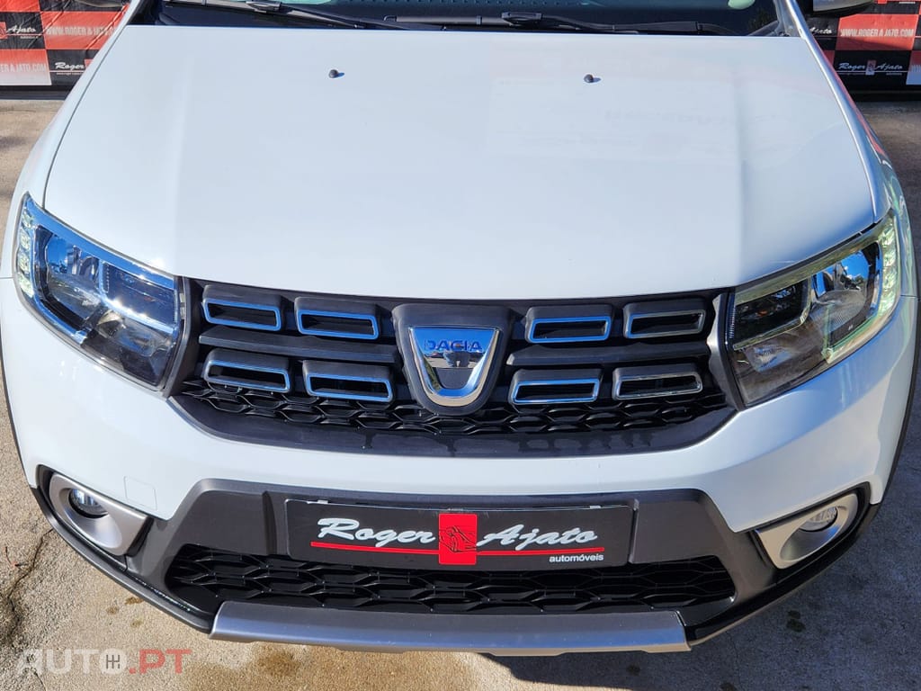 Dacia Sandero Stepway Blue dCi 95 Celebration