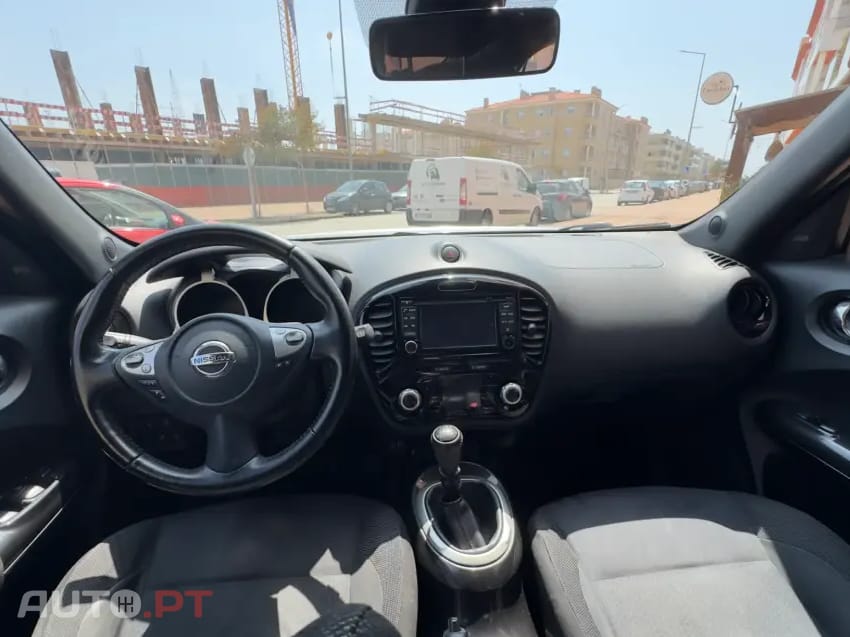 Nissan Juke 1.2 DIG-T N-Connecta Pack Exterior 1 Black Tokyo