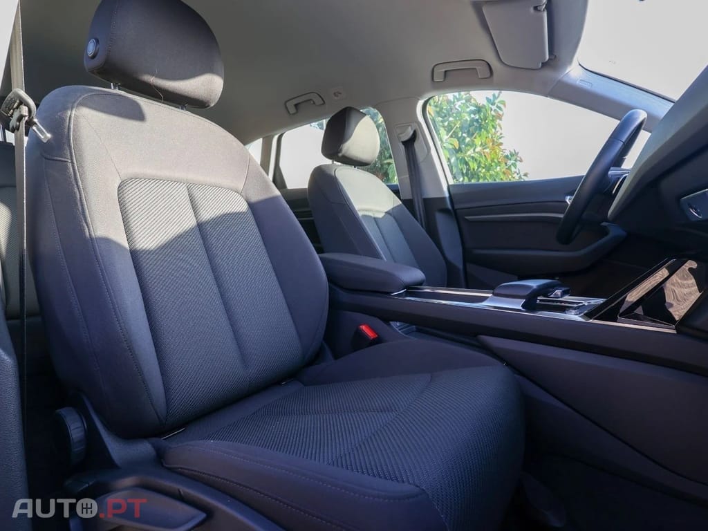 Audi E-Tron 50 quattro