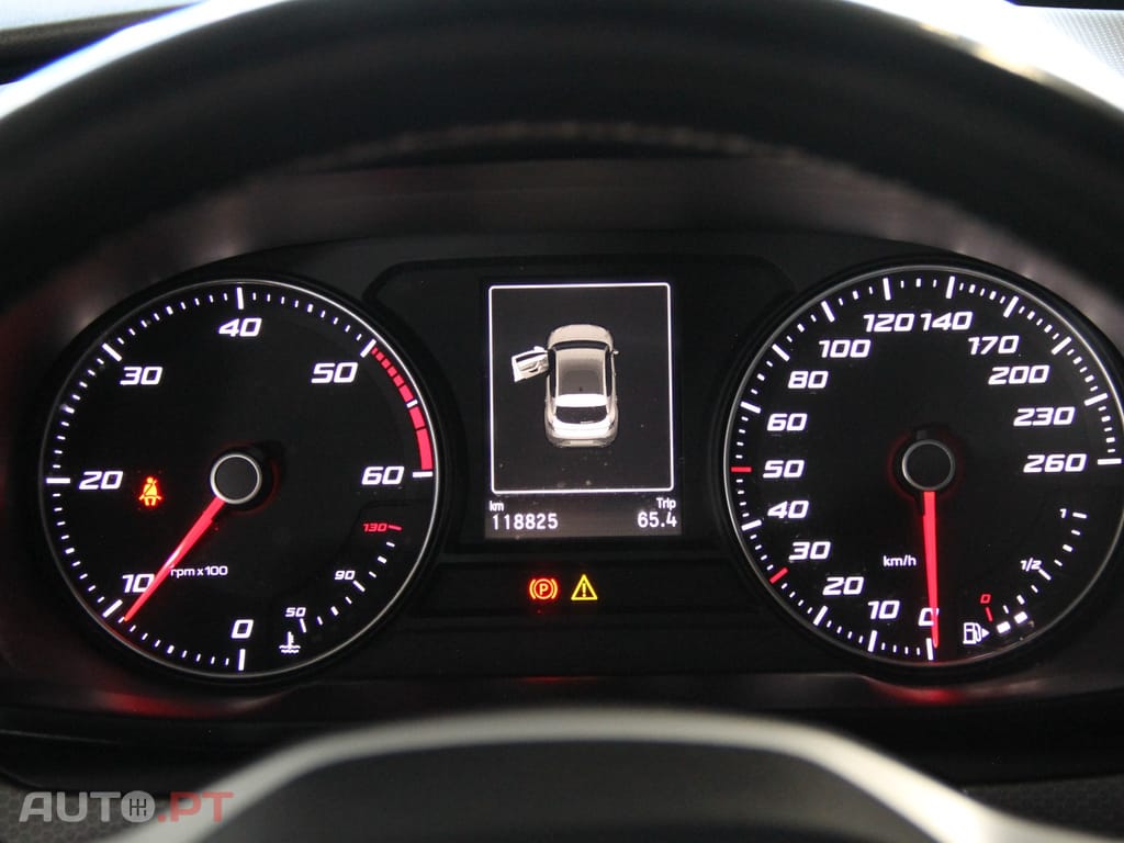SEAT Leon 2.0 TDI Style — fotografia 13