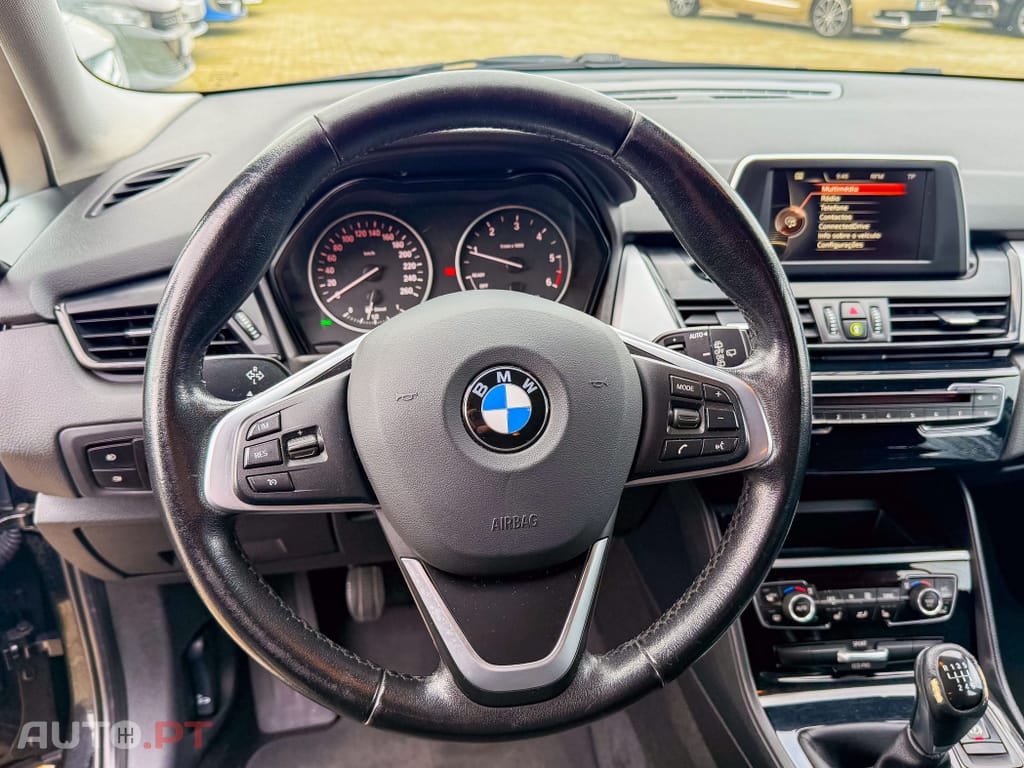 BMW 218 d 7L