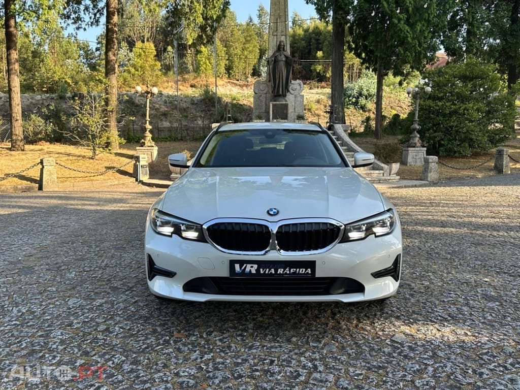 BMW 330 e Touring Corporate Edition Auto