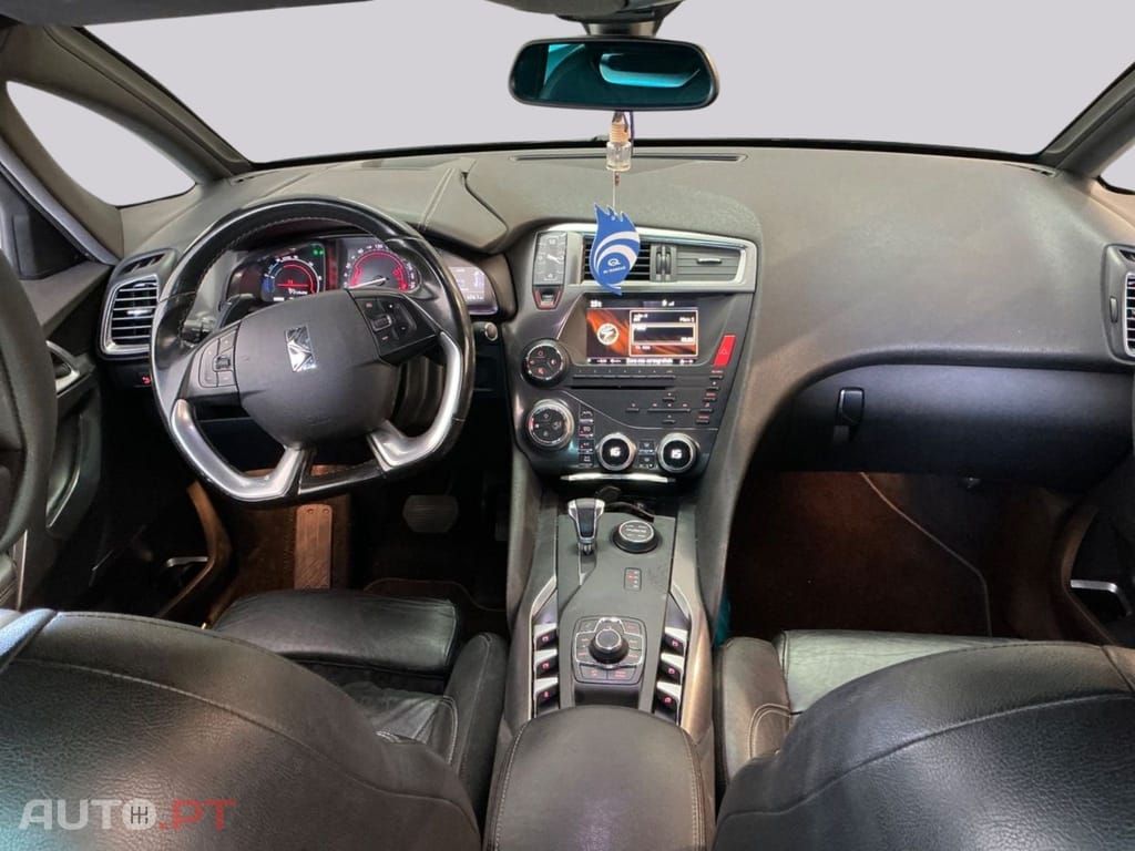 Citroen DS5 2.0 HDi Hybrid4 Business