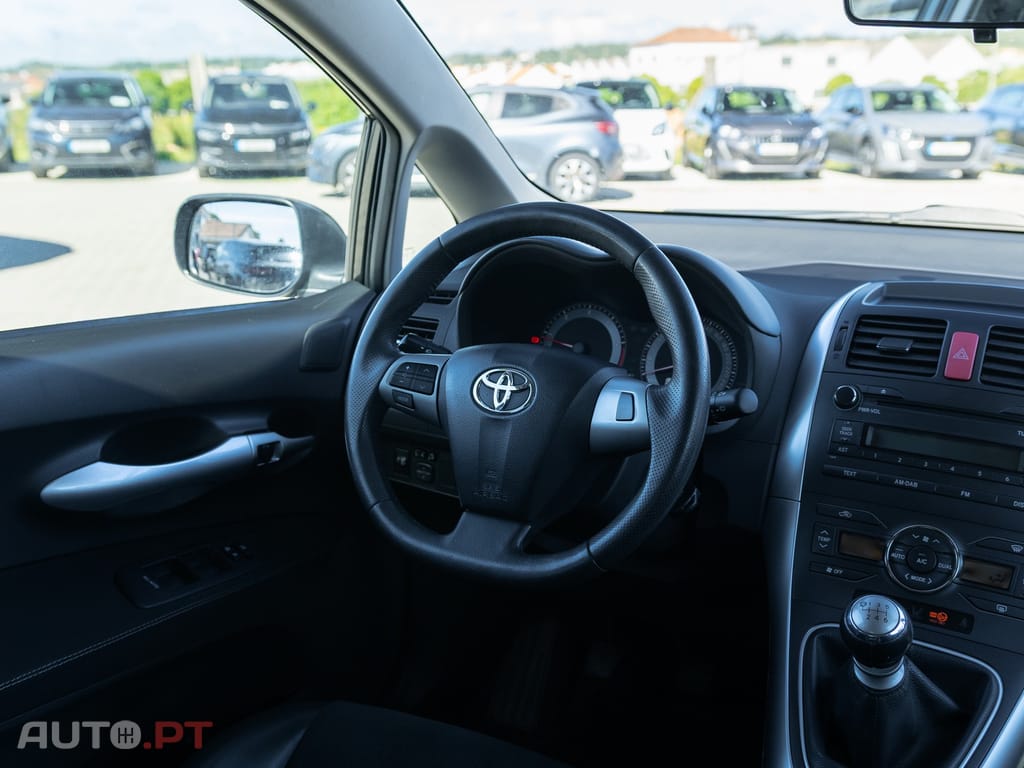 Toyota Auris 1.4 D-4D Comfort