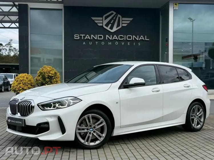 BMW 116 d Pack Desportivo M Auto