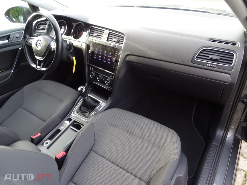 Volkswagen Golf Variant 1.6 TDi Confortline