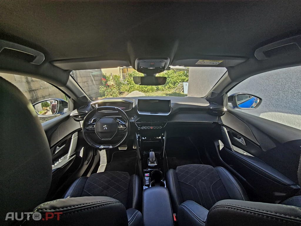Peugeot 208 GT PACK EAT8
