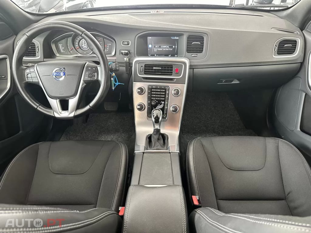 Volvo V60 Cross Country CX AUT. Nacional