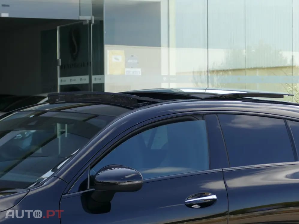 Mercedes-Benz CLA 250 e Shooting Brake AMG Line