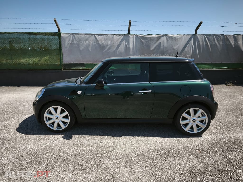 MINI Cooper Cooper D