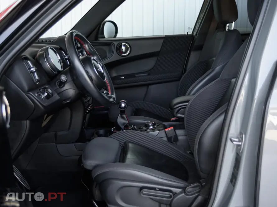 MINI Countryman Cooper D John Cooper Works