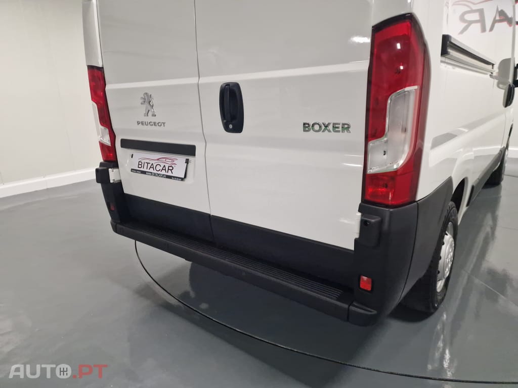 Peugeot Boxer 2.2 BlueHDi 435 L4H2 Premium