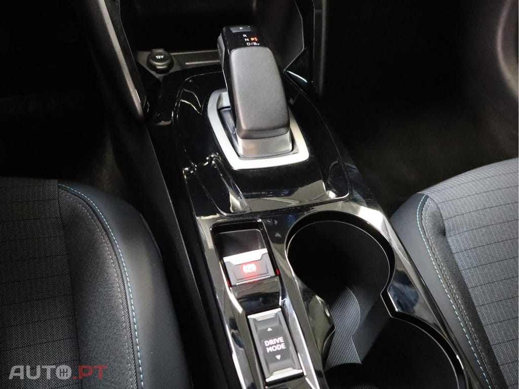 Peugeot 208 Allure Versão Eléctrica