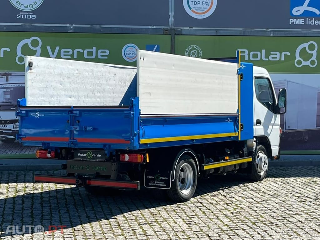 Mitsubishi Canter BASCULANTE