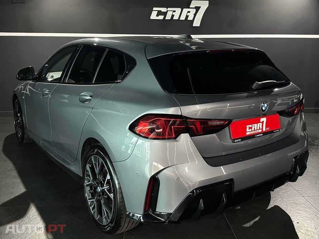 BMW 116 d Pack Desportivo M Auto