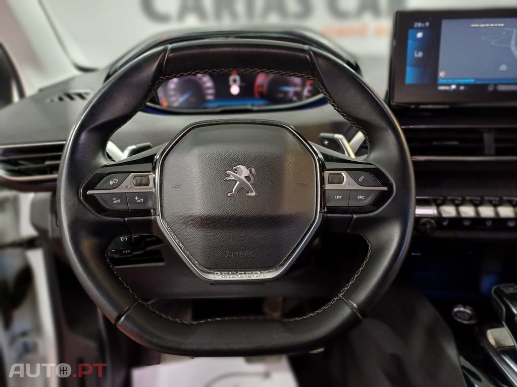 Peugeot 3008 1.5 BlueHDi Allure EAT8