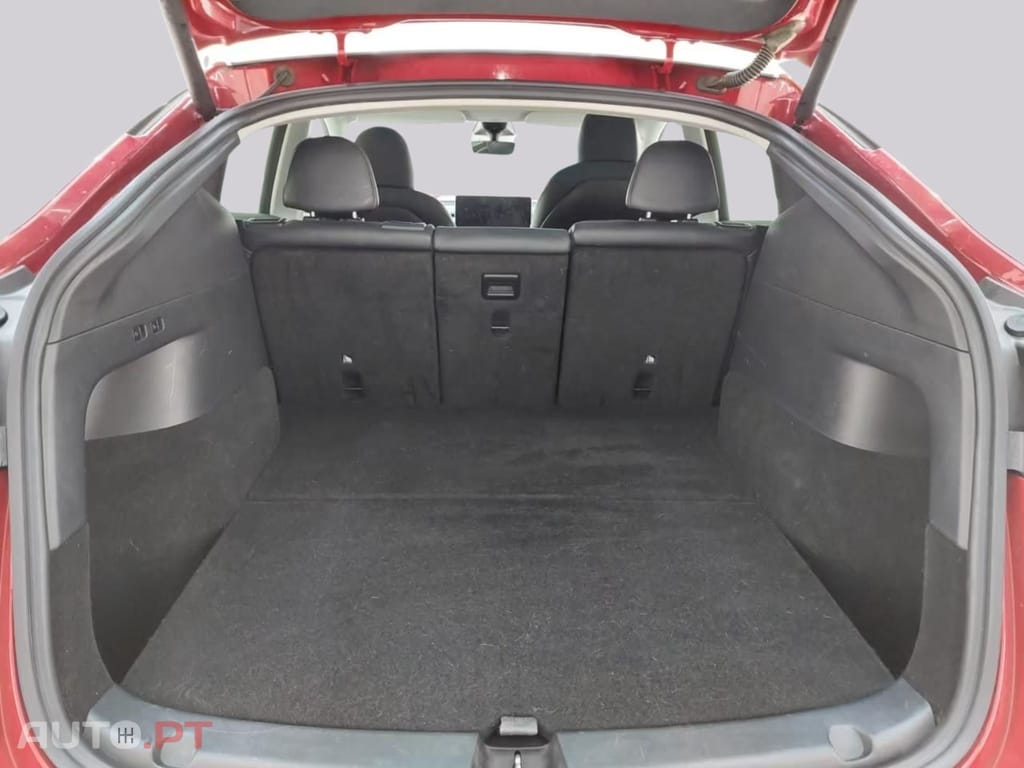 Tesla Model Y Long Range AWD 92% I.V.A DEDUTIVEL