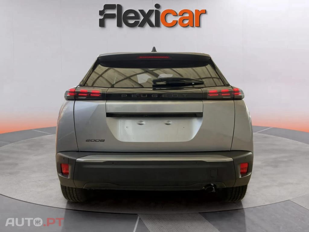 Peugeot 2008 1.2 PureTech Allure
