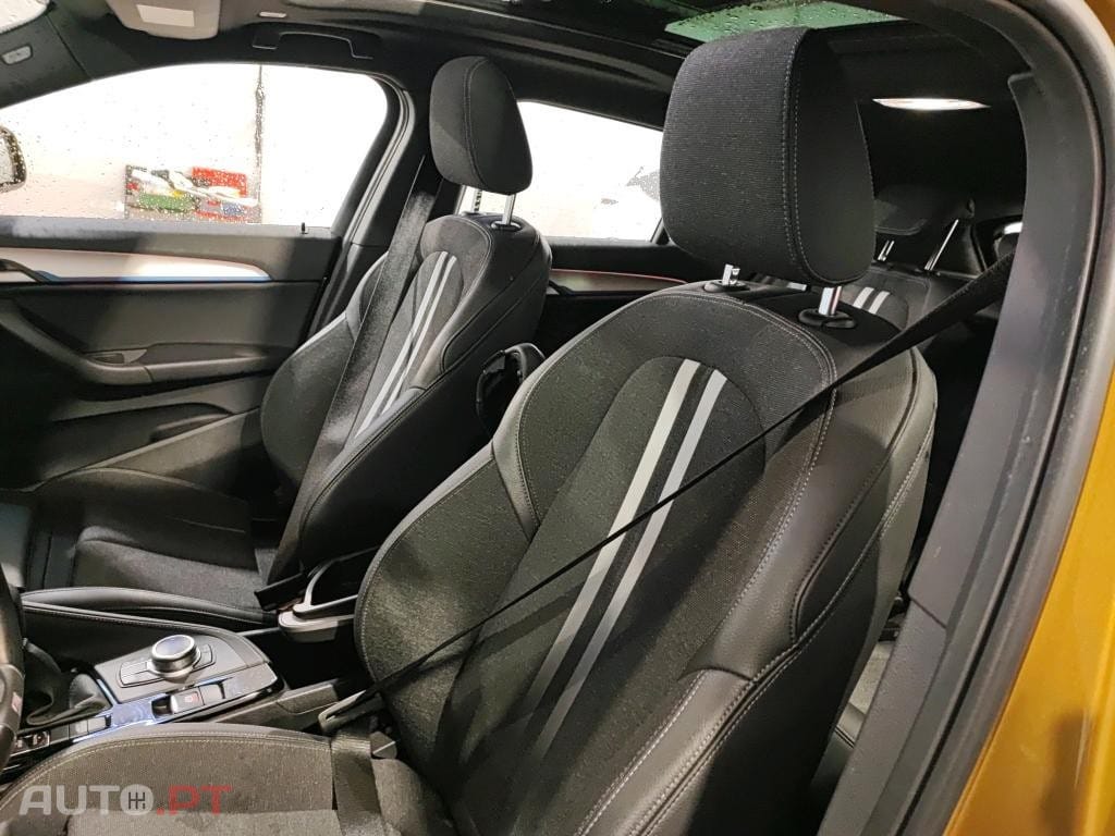 BMW X2 25 e xDrive Pack M