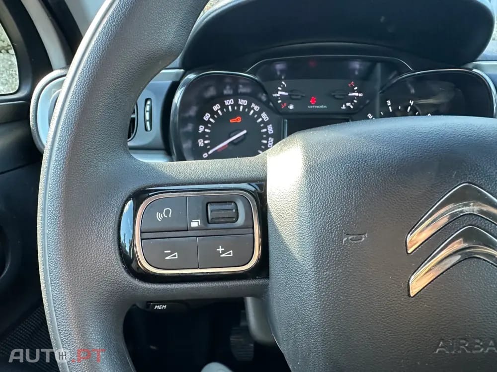 Citroen C3 1.2 PureTech Shine