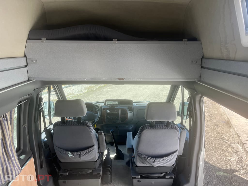 Ford Transit Outro