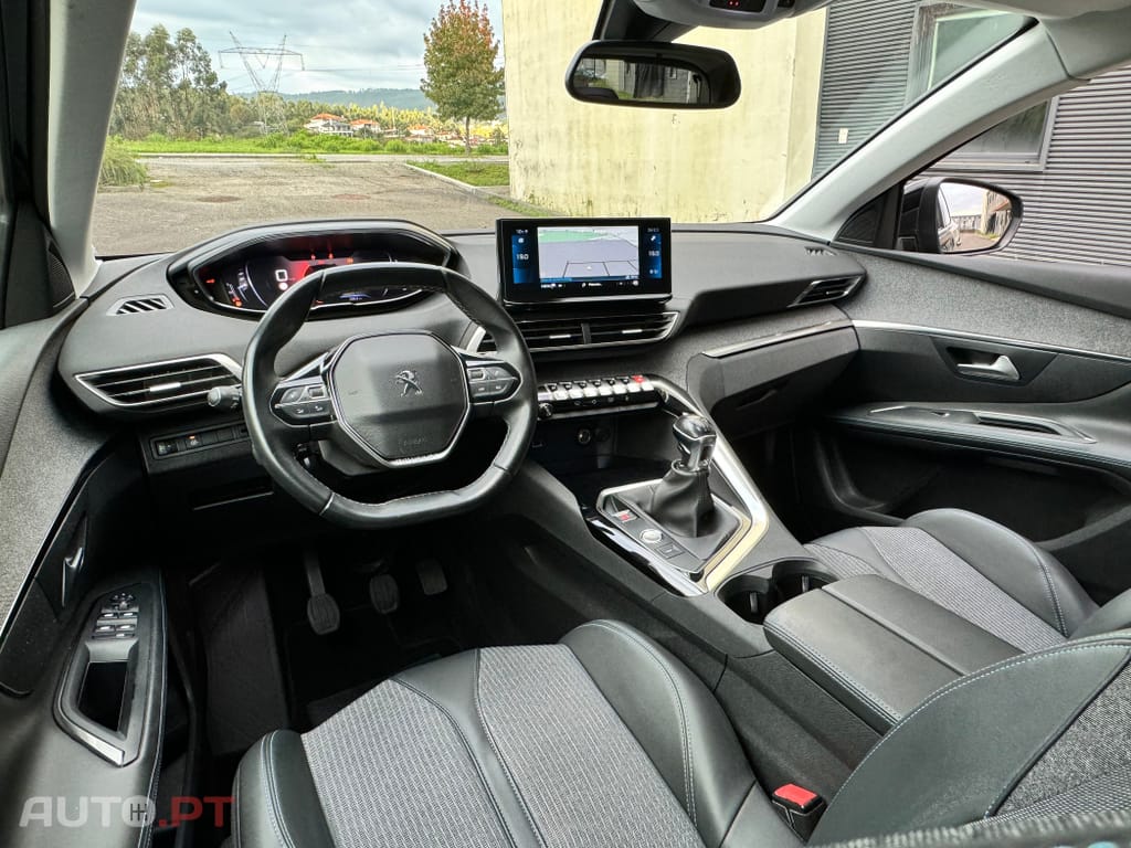 Peugeot 3008 1.5 BlueHDi Allure Pack