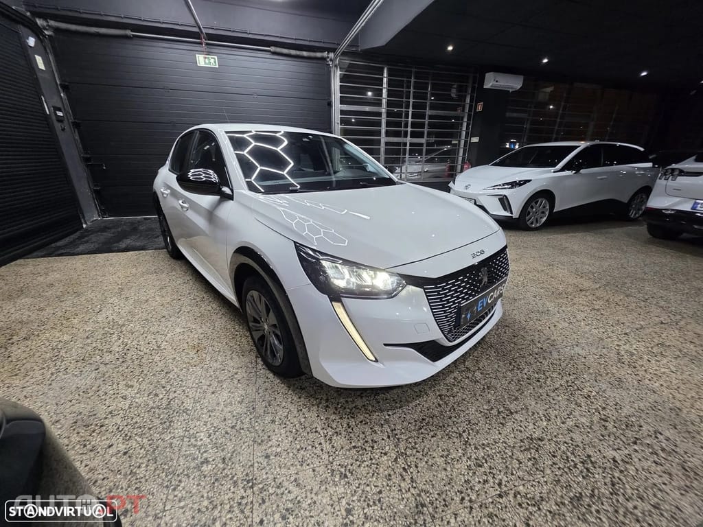 Peugeot E-208 50 kWh Active Pack