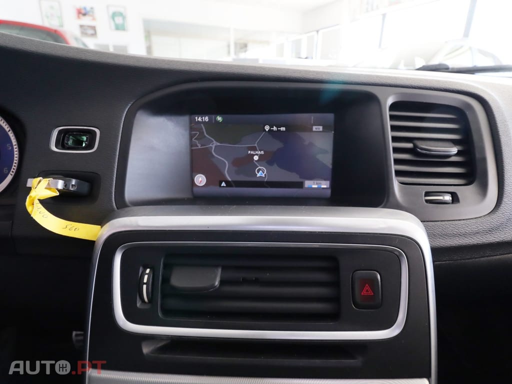 Volvo S60 2.0 D4 R-Design S/S Geartronic