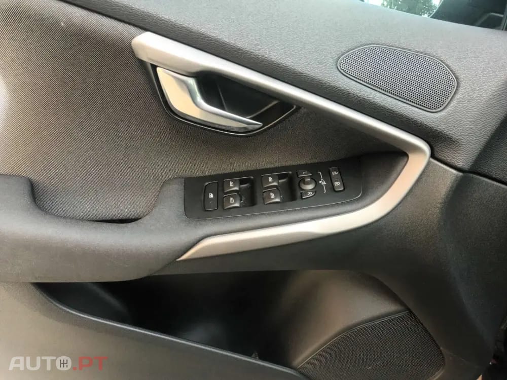 Volvo V40 Cross Country 2.0 D3 Geartronic