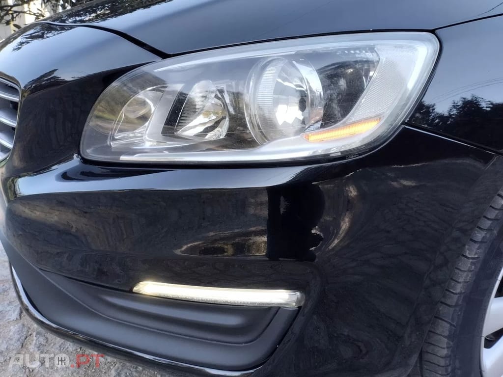 Volvo V60 2.0 D4 Momentum Eco Geartronic