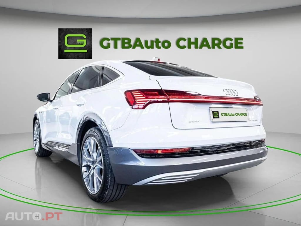 Audi E-Tron I.V.A DEDUTÍVEL 55 ADVANCED