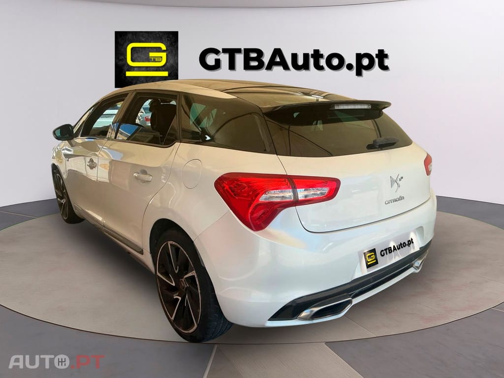 Citroen DS5 2.0 HDi Hybrid4 SportChic
