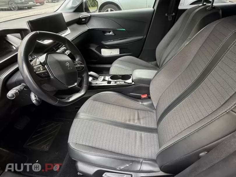 Peugeot 208 Allure
