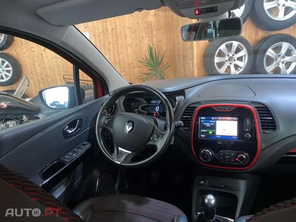 Renault Captur 1.5 DCi Helly Hansen