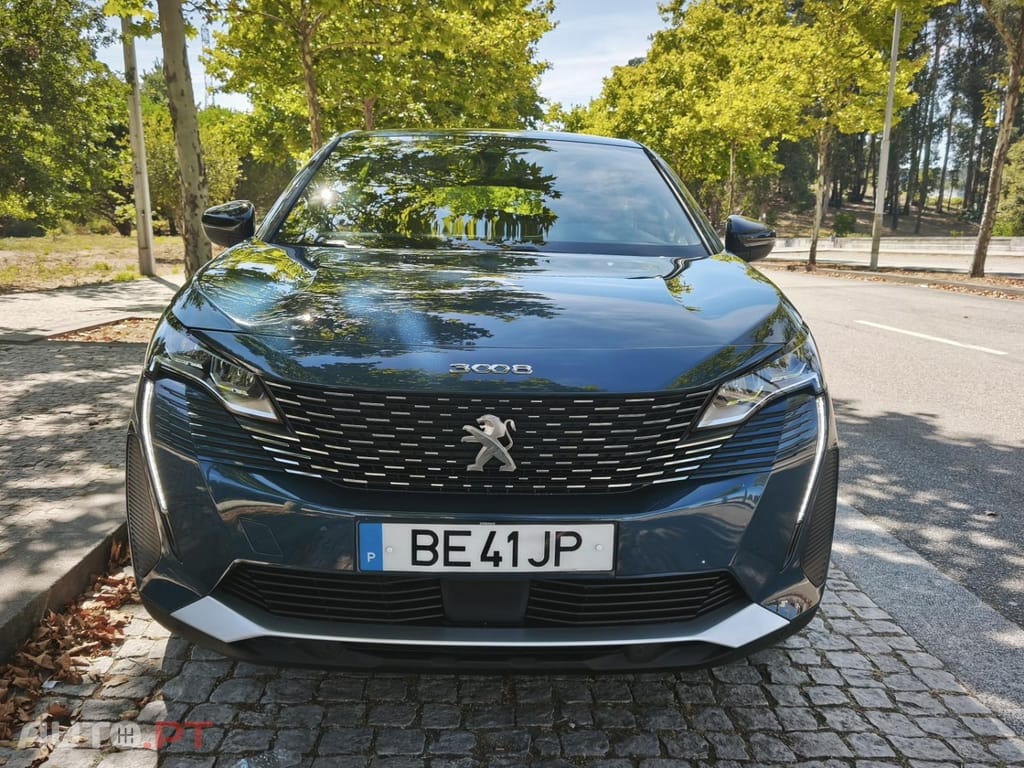 Peugeot 3008 1.6 Hybrid Allure Pack e-EAT8