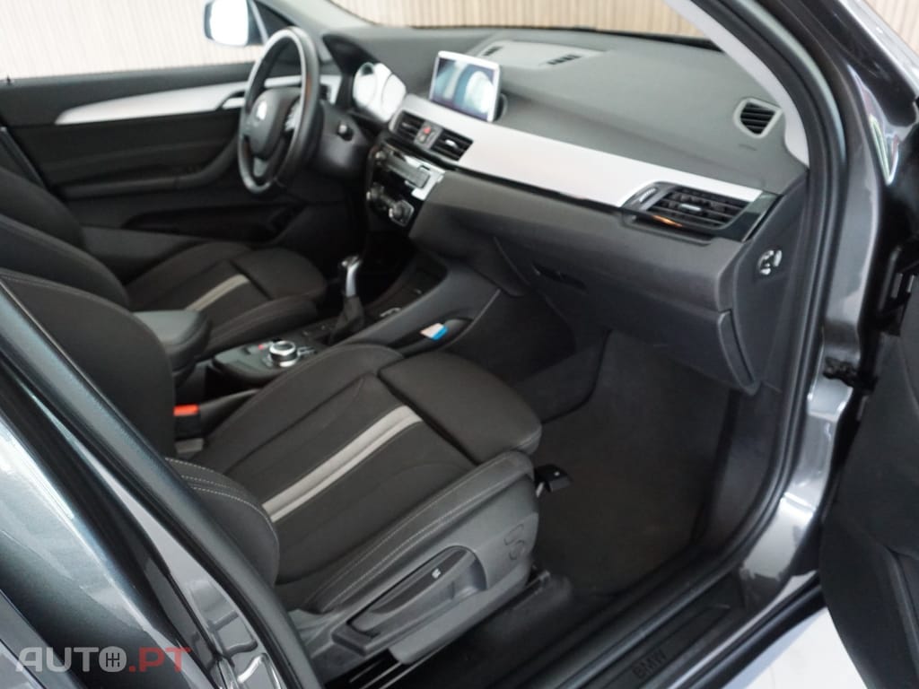BMW X1 18 i sDrive Line Sport