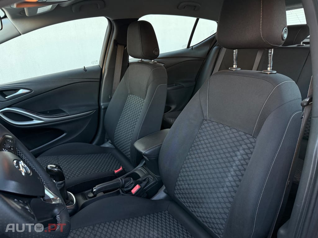 Opel Astra 1.0 Business Edition S/S