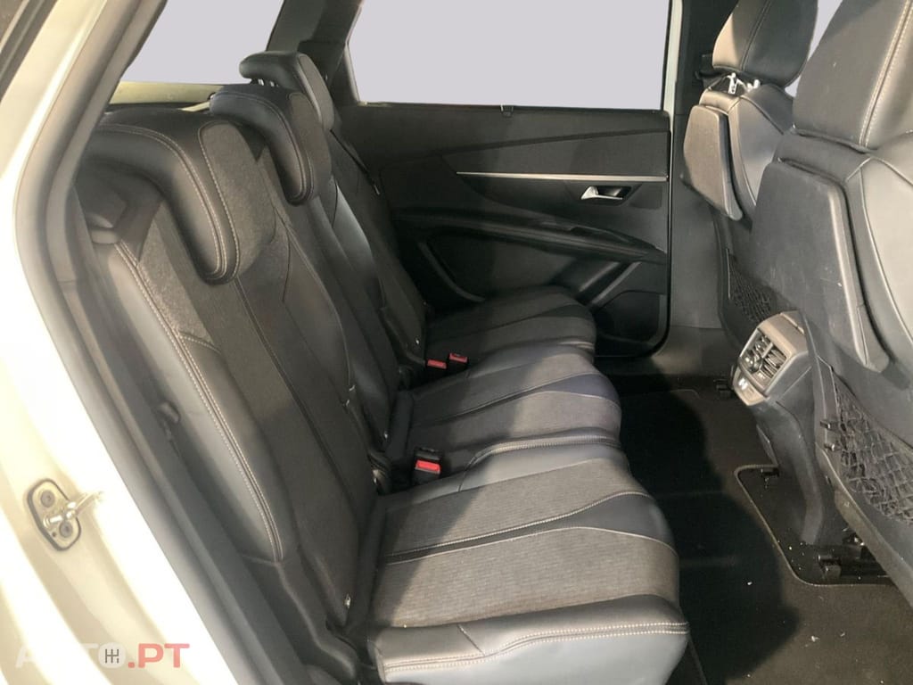 Peugeot 5008 GT