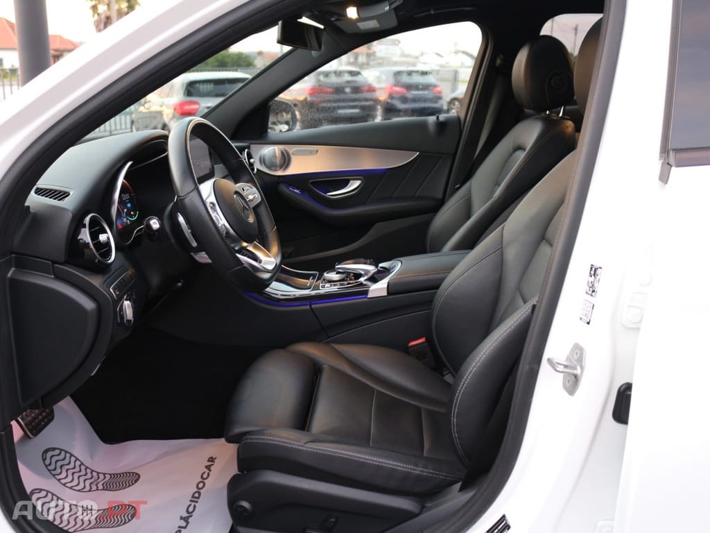 Mercedes-Benz C 300 de AMG Line