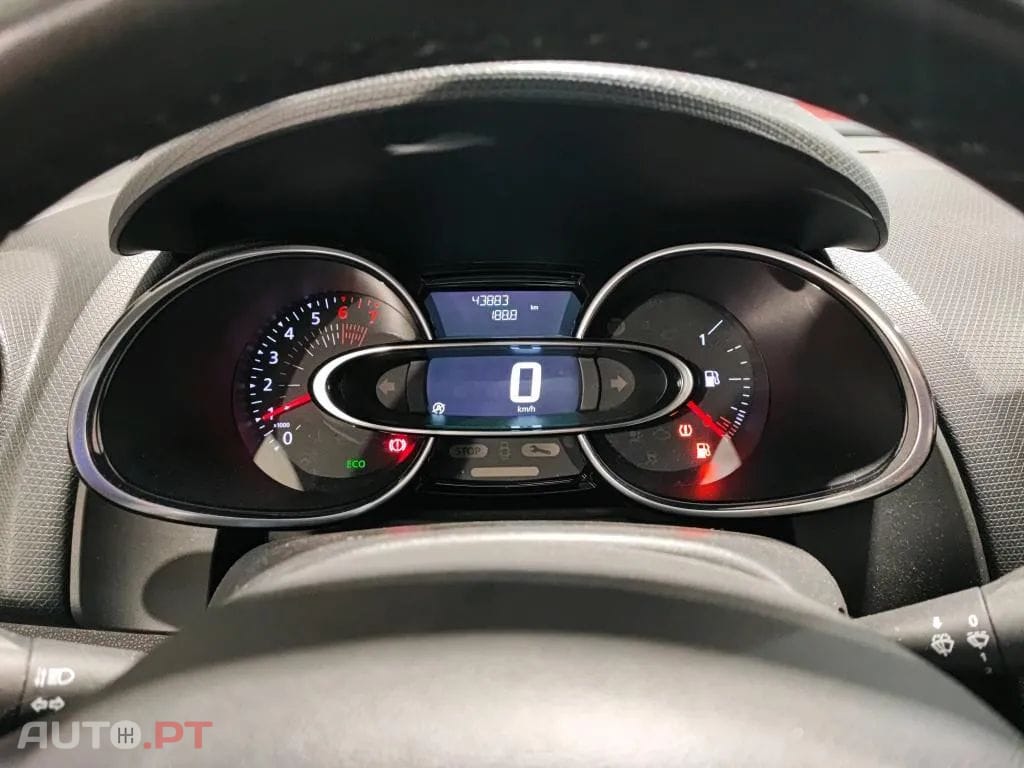Renault Clio Sport Tourer 0.9 TCe Limited