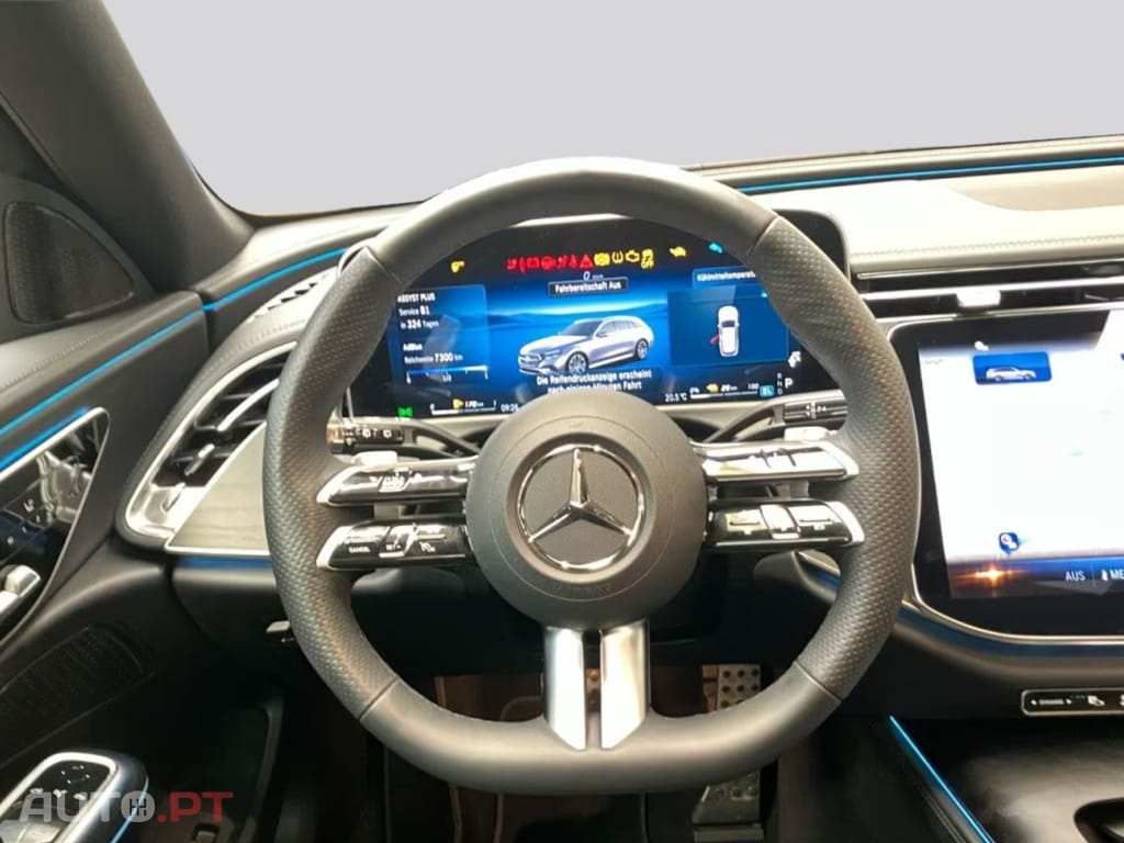 Mercedes-Benz E 300 I.V.A DEDUTIVEL de T AMG Adv