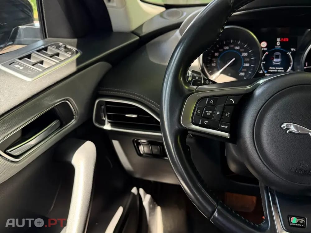 Jaguar F-Pace ND