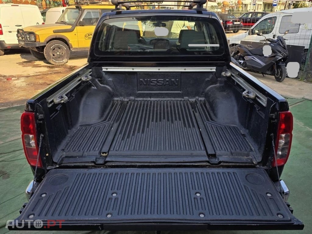 Nissan Navara 2.5 dCi CD SE Eastpak 4WD